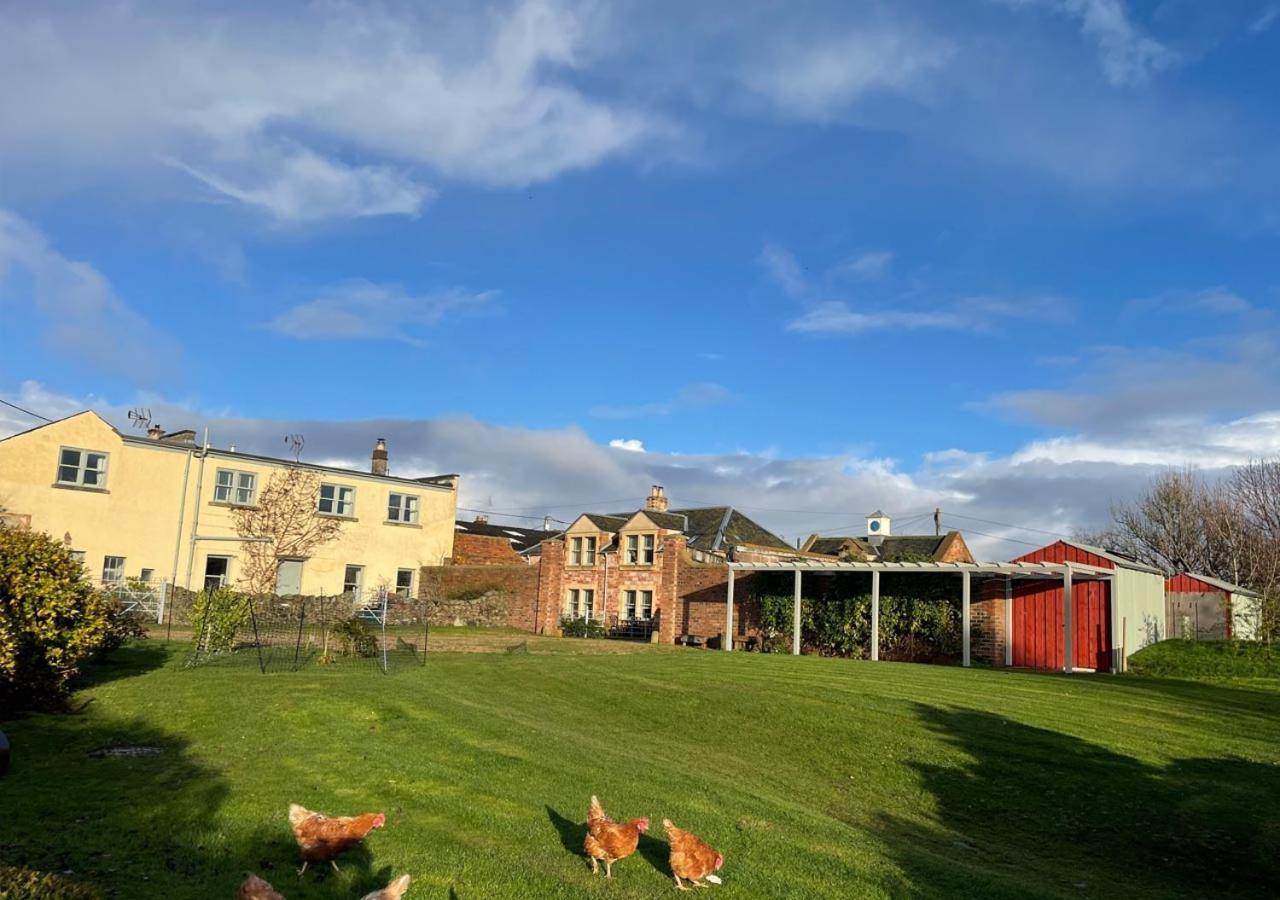 Stable Yard Cottage Greenlaw Esterno foto